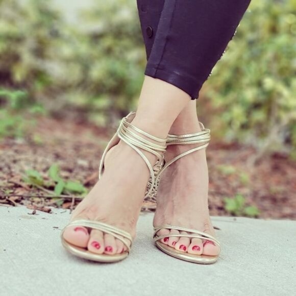 Women's Open Toe Strappy High Heels Sandals Ligth Gold Color - Picture 5 of 5